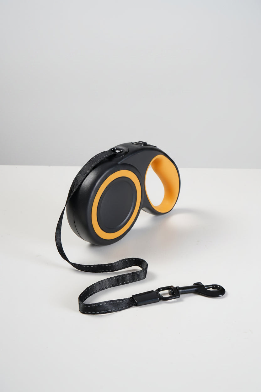 Retractable Leash (Medium)